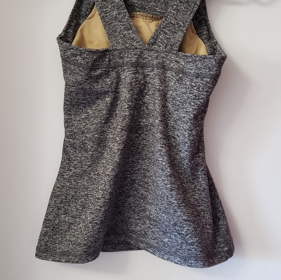 Athletic Tops | Small - Picture 15 of 15